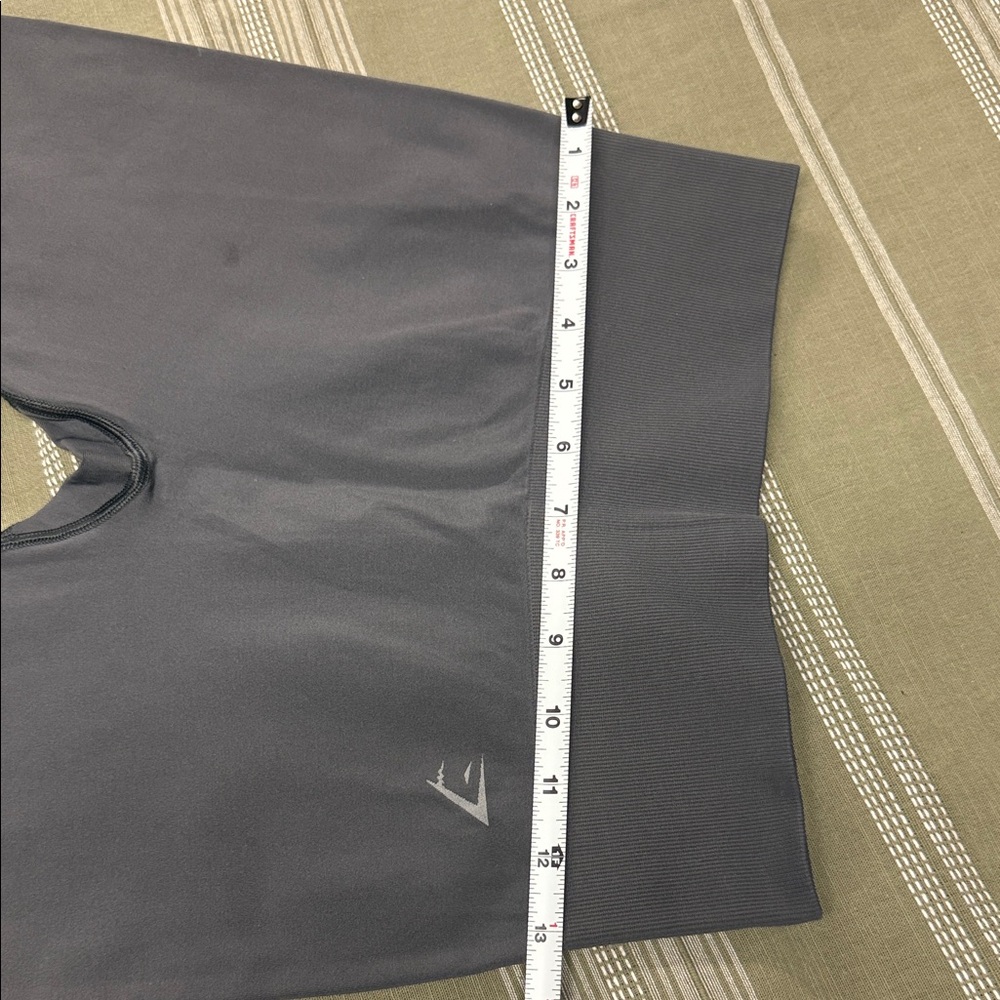 Gymshark Women's Charcoal Leggings - Picture 4 of 5